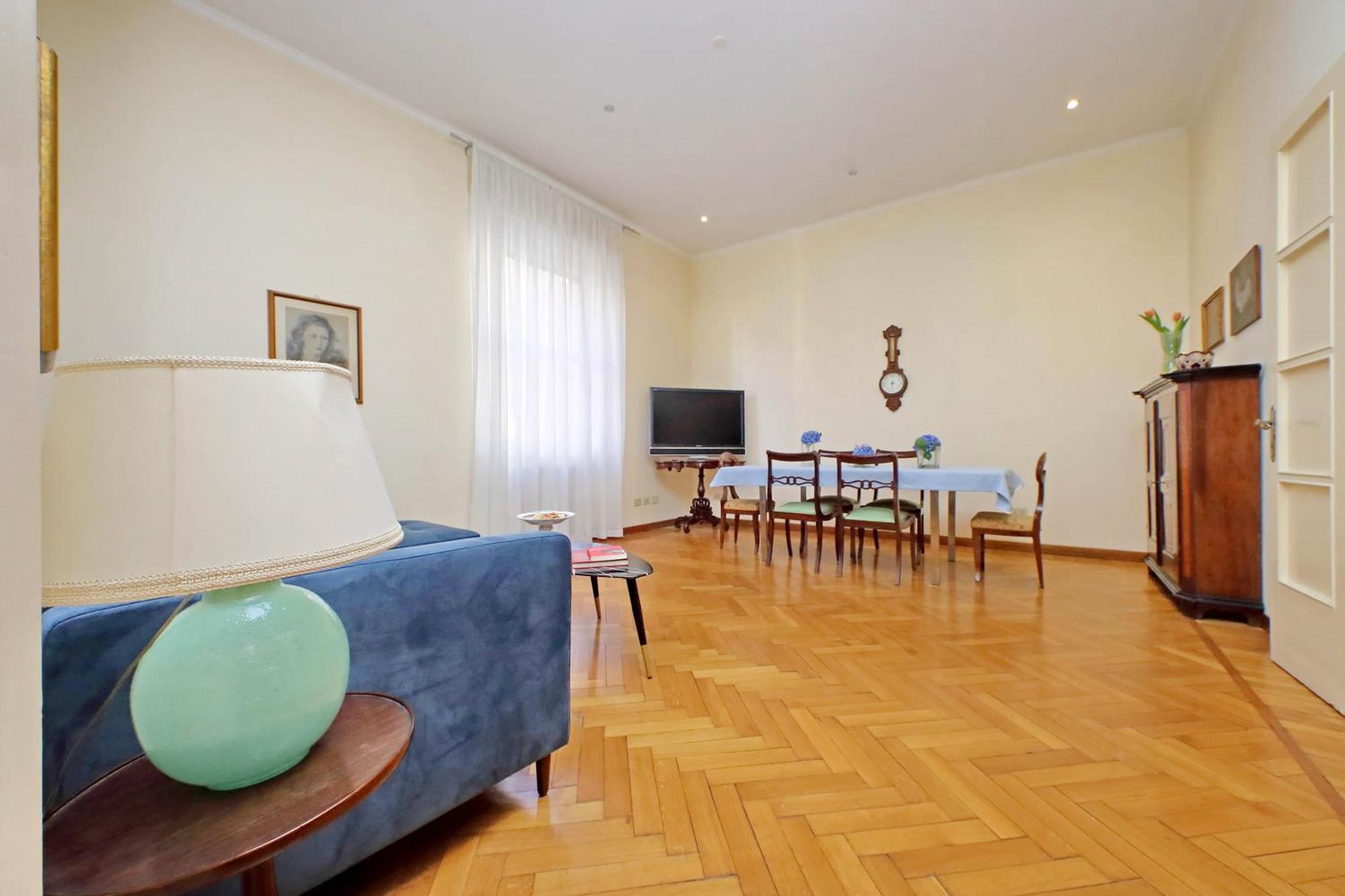Spacious Parioli Apartment *